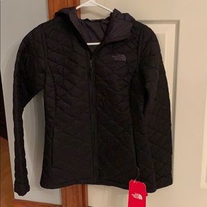The North Face New Thermoball XS Slim Fit Coat